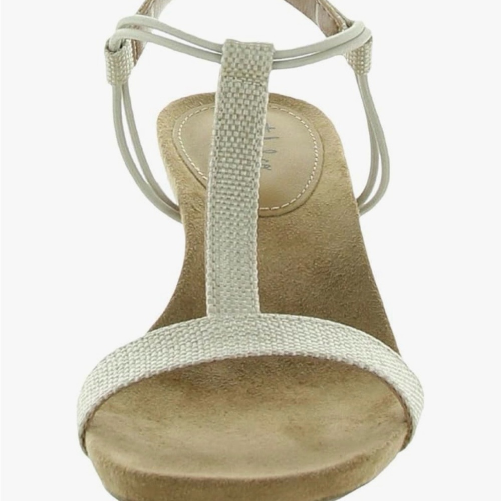 Style & Co Comfortable Cream Tan Wedges Soft Suede Footbed Coastal Cowgirl NWOB - Picture 5 of 5